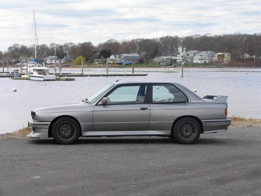  BMW M3 1989 года  (фото 2 из 28)